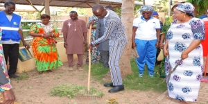 Clôture de la 2e phase des JNEPPC au CSC : le personnel à l’œuvre pour une opération de salubrité